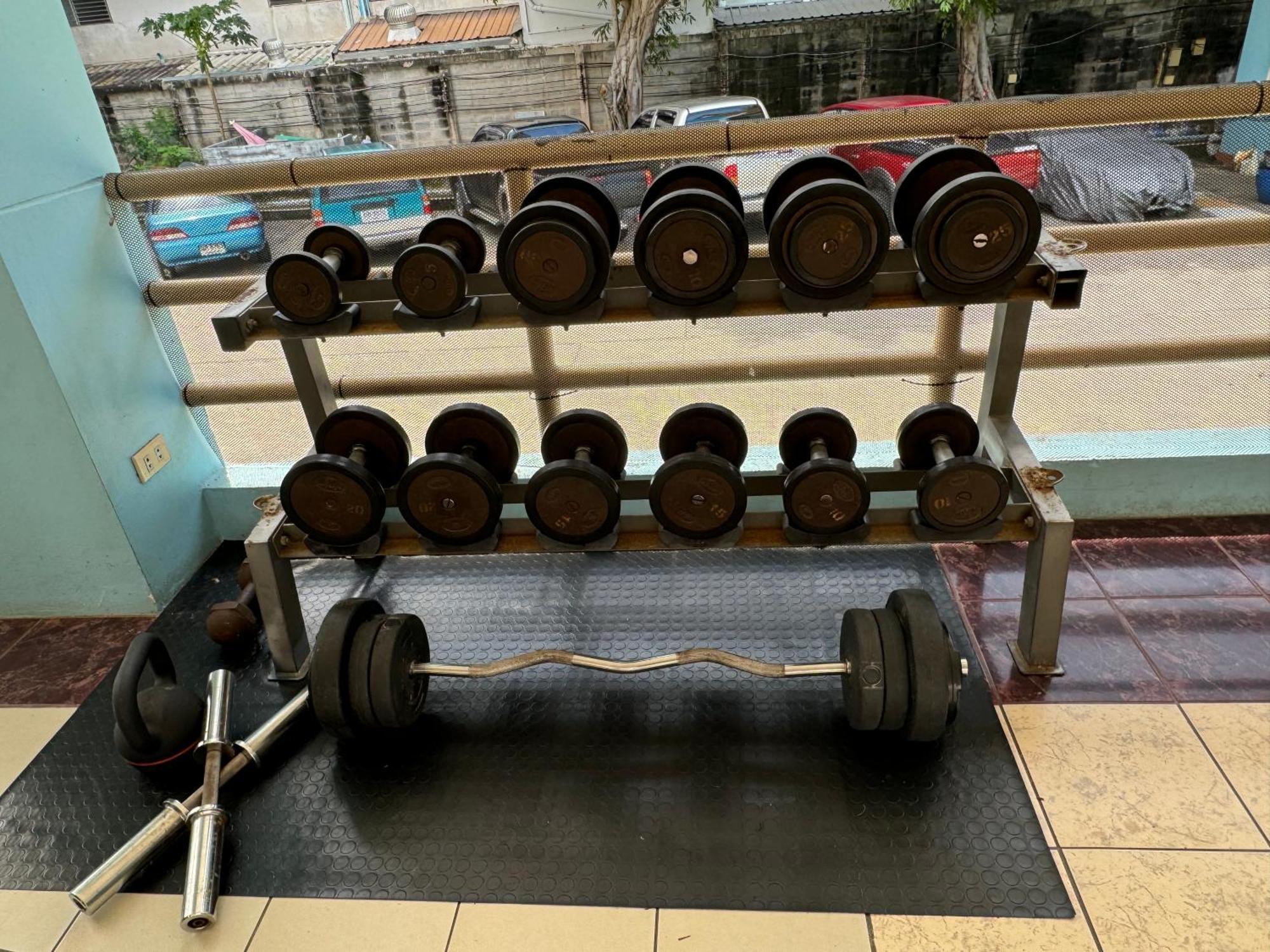 Mina 美景公寓酒店 Pattaya Eksteriør billede